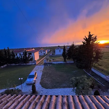 Bar & Amaxhe Отель 2*
