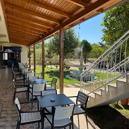 Bar & Amaxhe Durrës
